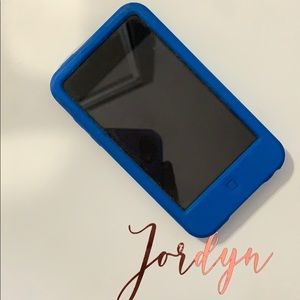 First Generation IPod Touch with case